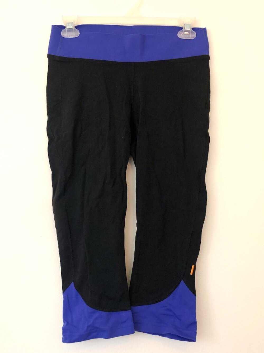 LUCY ACTIVEWEAR Black Indigo Purple Blue Colorblock Active Capri Leggings Small